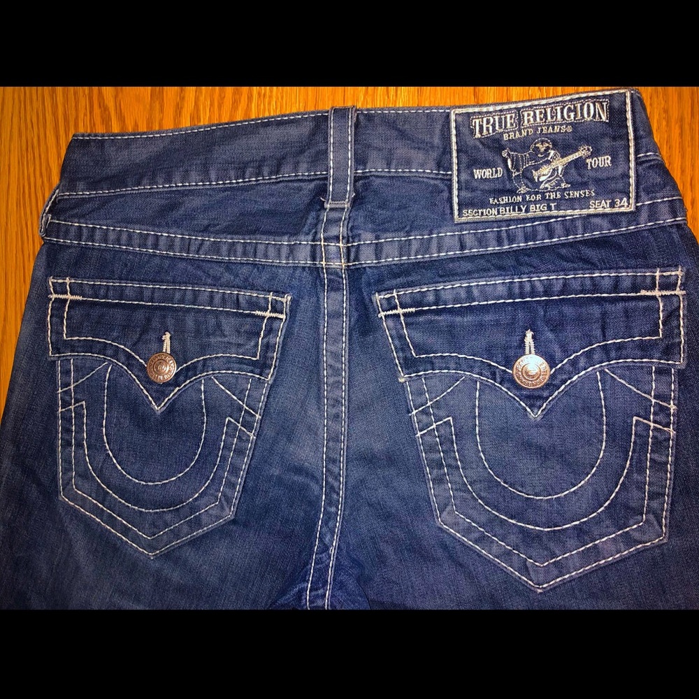 TRUE RELIGION JEANS SIZE 34x32!!